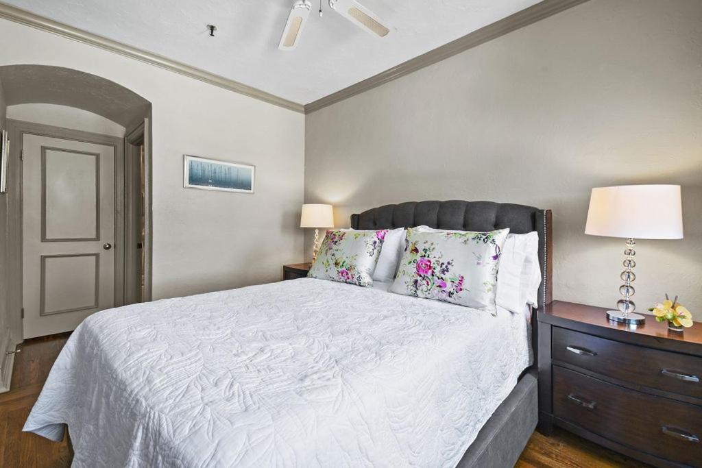 Orchid Suites - Historic Palm Beach Hotel Condominium Luaran gambar